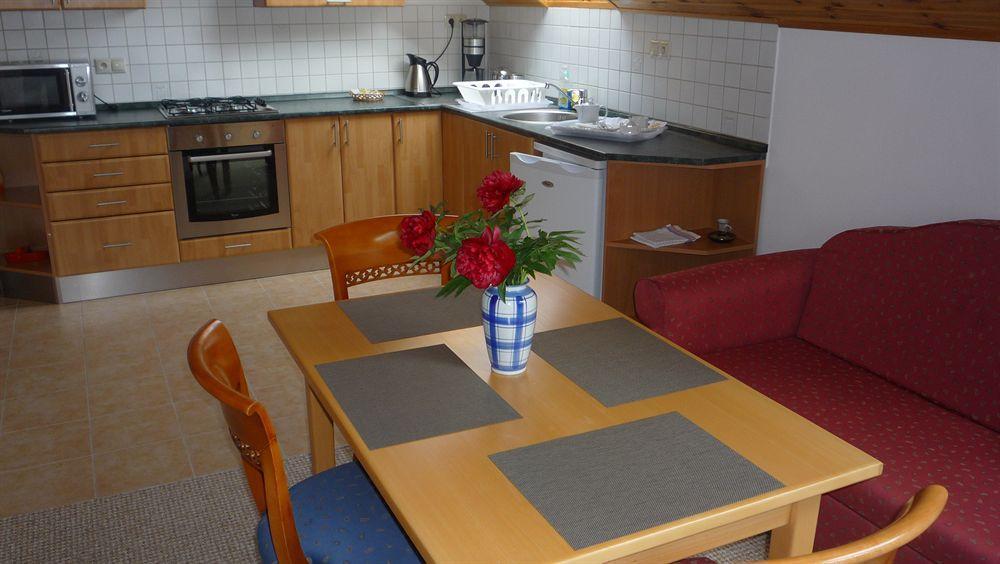 Apartmany Graf Chyne Exterior photo
