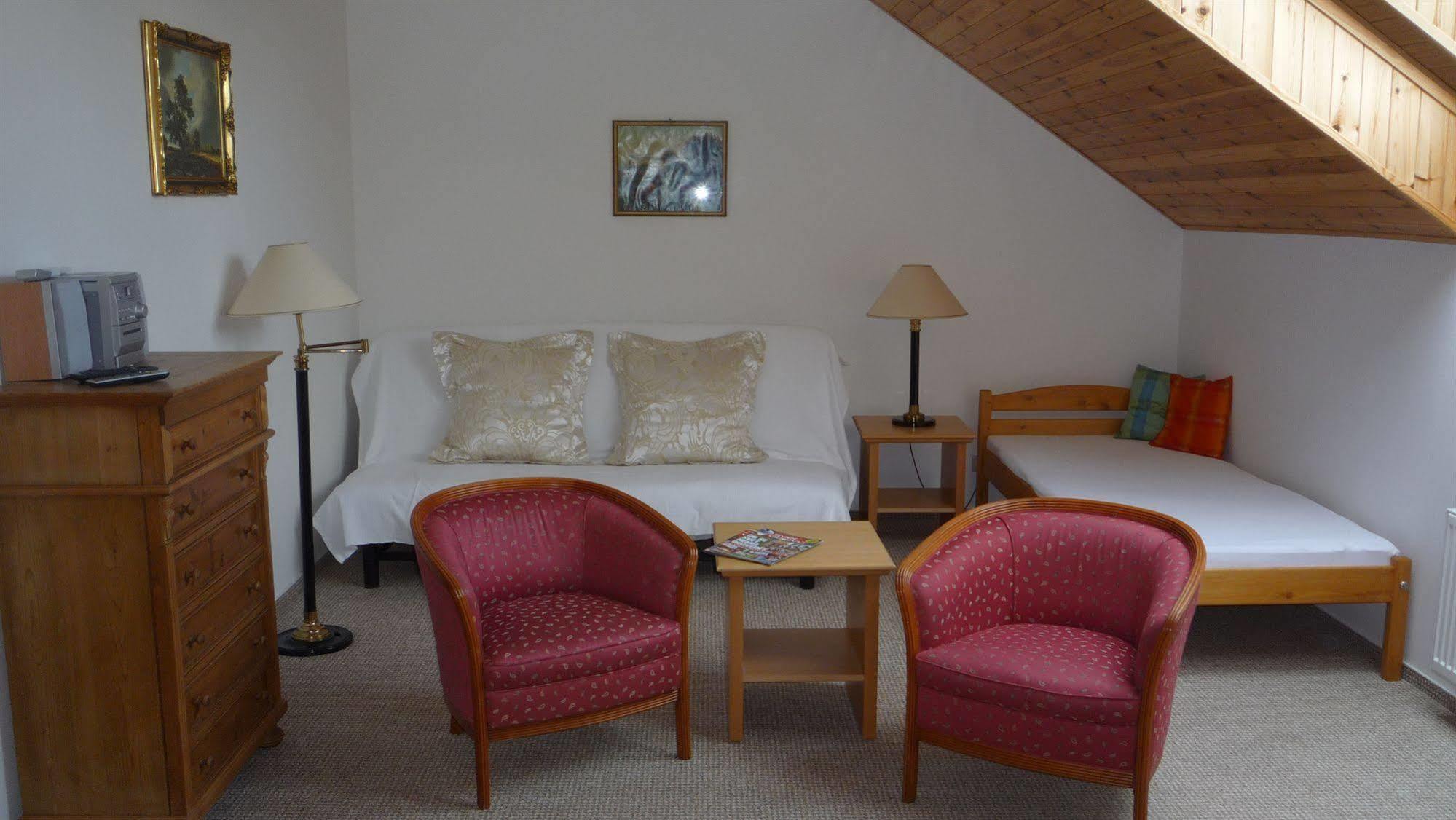 Apartmany Graf Chyne Exterior photo