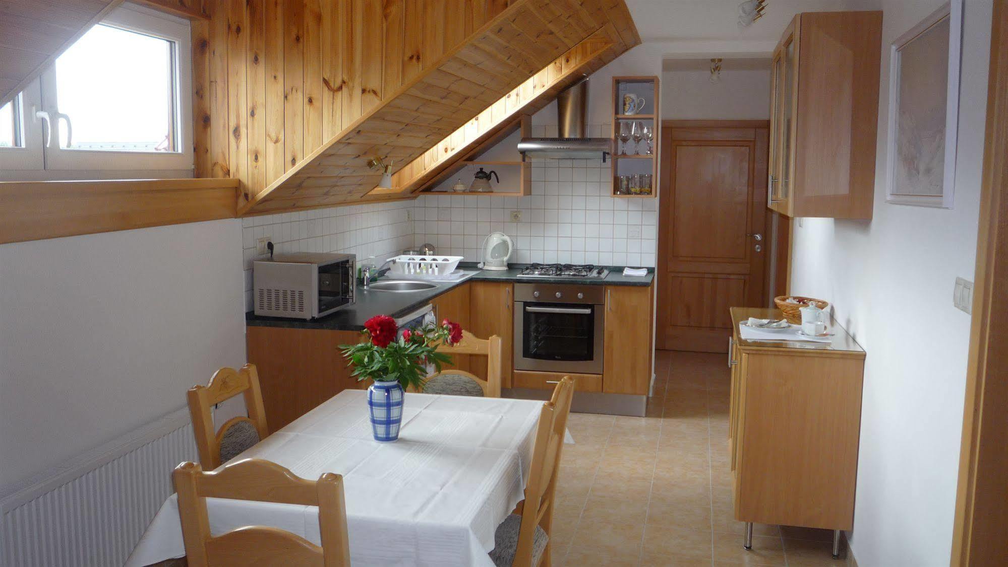 Apartmany Graf Chyne Exterior photo