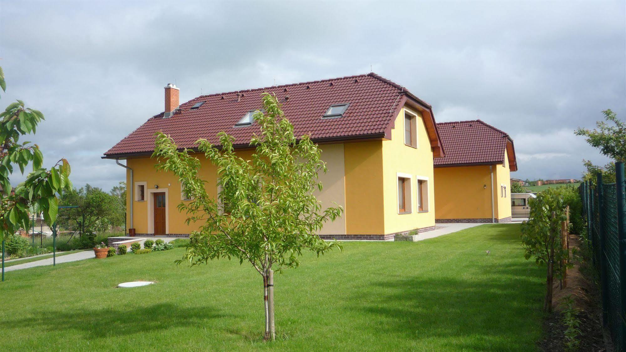 Apartmany Graf Chyne Exterior photo